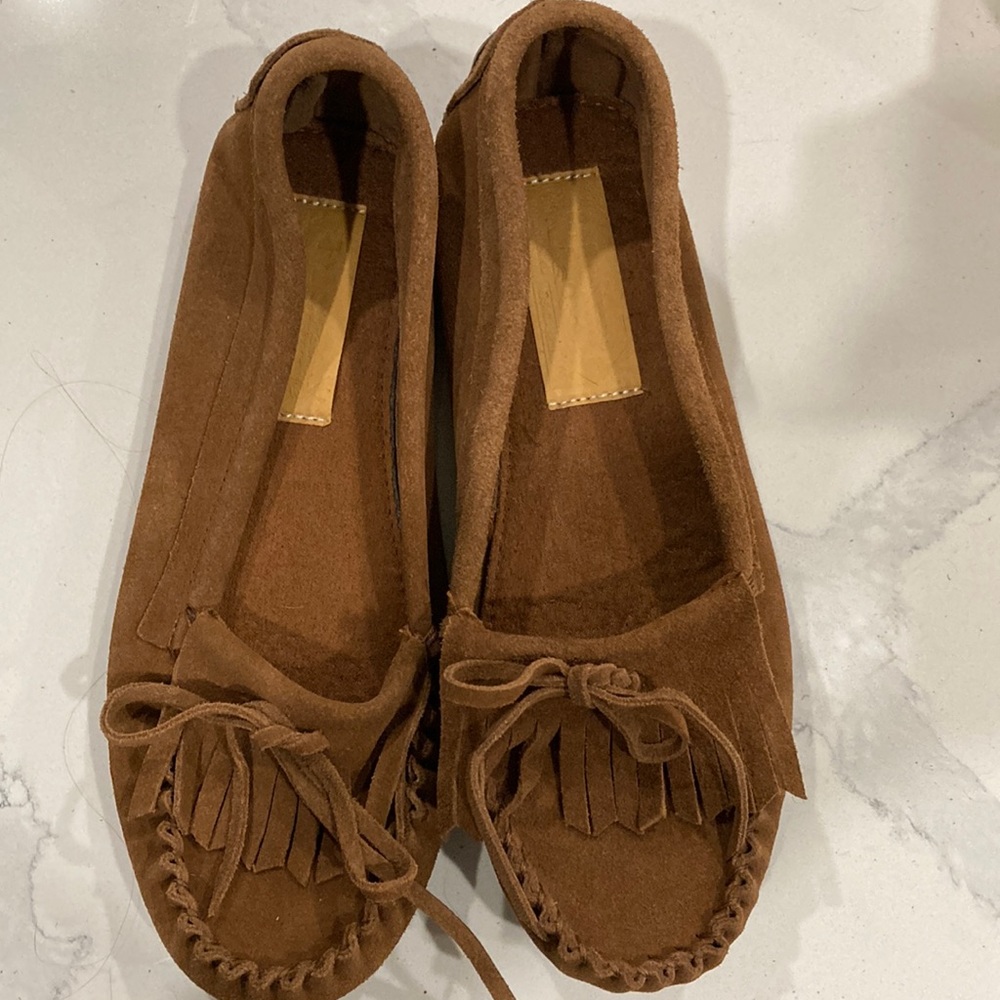 Manitobah Mukluks Moccasin size 9
